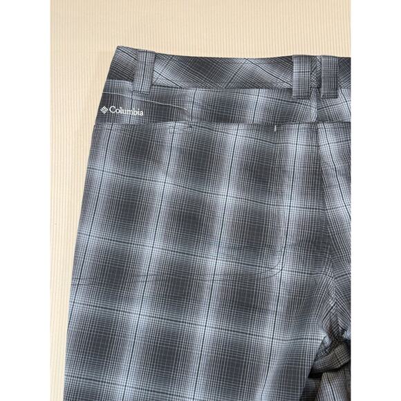 Columbia Omni-Wick Plaid Golf Hiking Shorts Gray 42W 12” Inseam - Picture 3 of 8